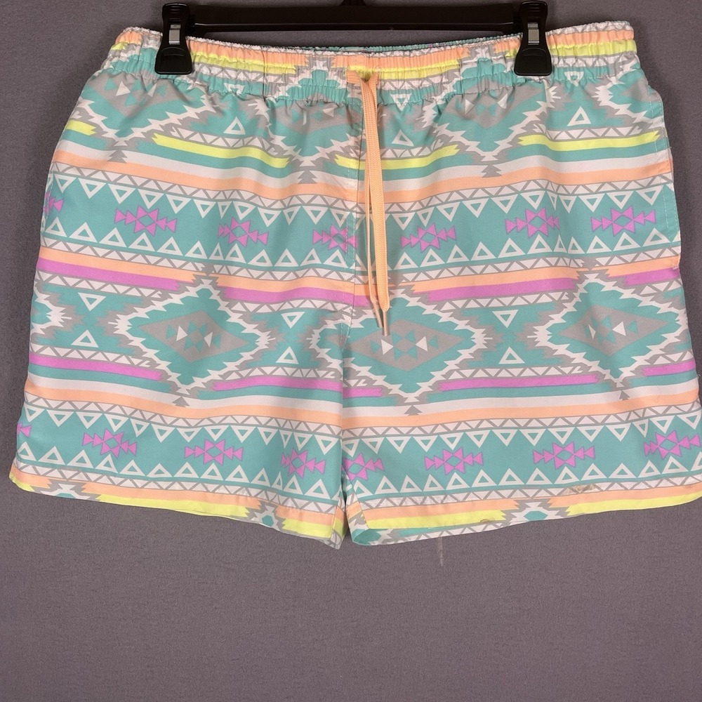 Men's Chubbies 5.5-inch Swim Trunks Color: Aztec En Fuegos Size Medium